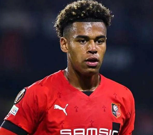 2025年金童獎(jiǎng)花落杜埃：實(shí)力見(jiàn)證榮耀加冕