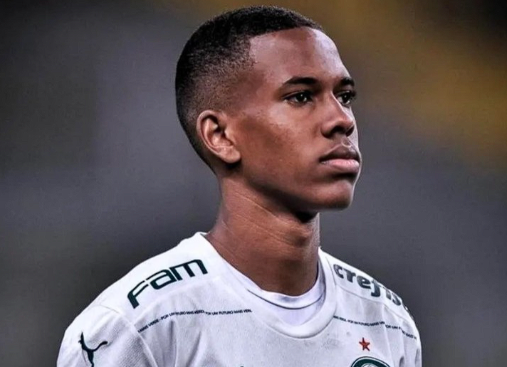 埃斯特旺與恩德里克：昔日隊友閃耀五大聯(lián)賽，今朝各展鋒芒